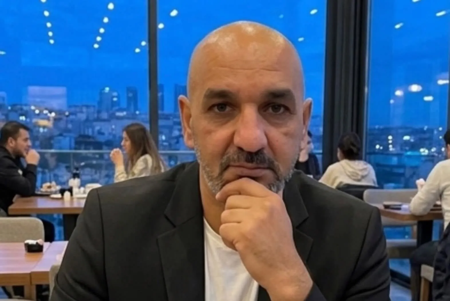 Gazeteciliğin "Gölge" Savaşçıları ve Pasta Kavgaları