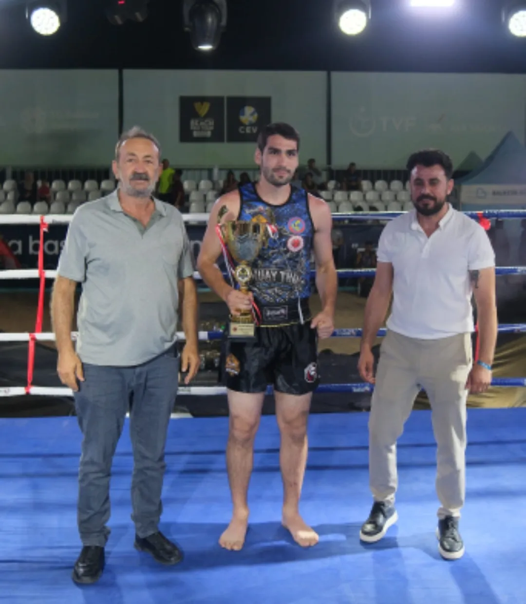 AVRUPA MUAYTHAI LİGİ'NİN İLK ETABI AYVALIK'TA BÜYÜK BAŞARIYLA TAMAMLANDI - Fotoğraf Galerisi 1