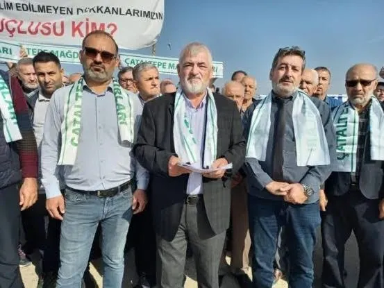 ÇATALTEPE'DE 18 YILLIK BEKLEYİŞ: BİNLERCE ESNAFIN HAYALİ NEDEN YARIM KALDI?