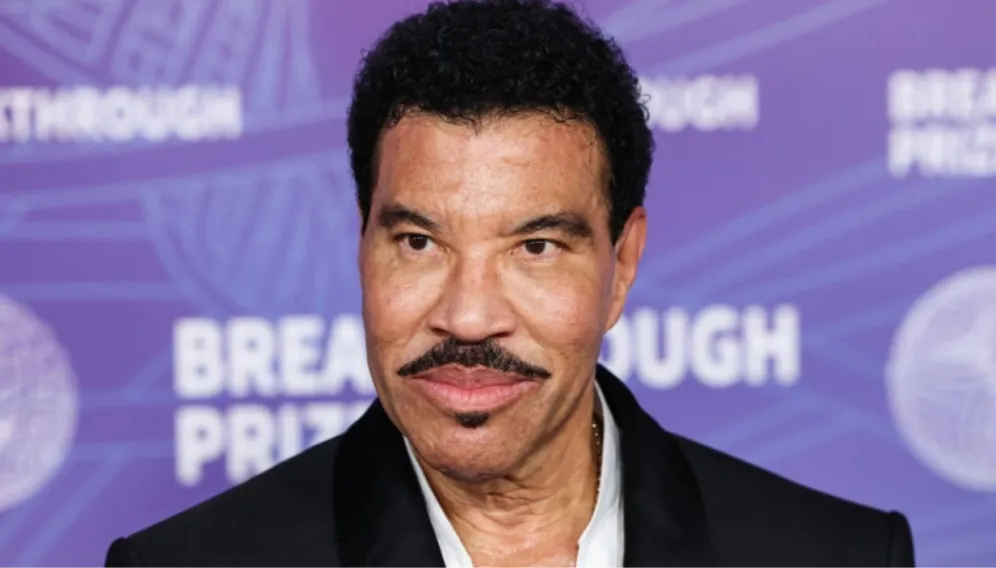 Lionel Richie konserden yoğun bakıma alındı