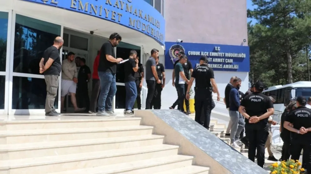 Polisin uygulama noktalarını sosyal medyada paylaştılar: 36 gözaltı
