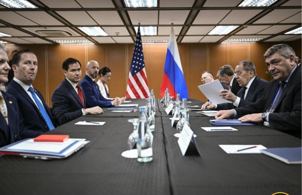 Manila'da kritik temas! Rusya'dan ABD'ye uyarı: "Kabul edilemez"