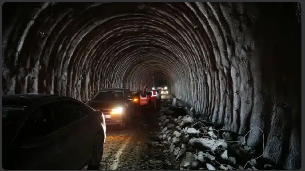 Tatvan Çevre Yolu'nun gelecek yıl tamamlanması hedefleniyor